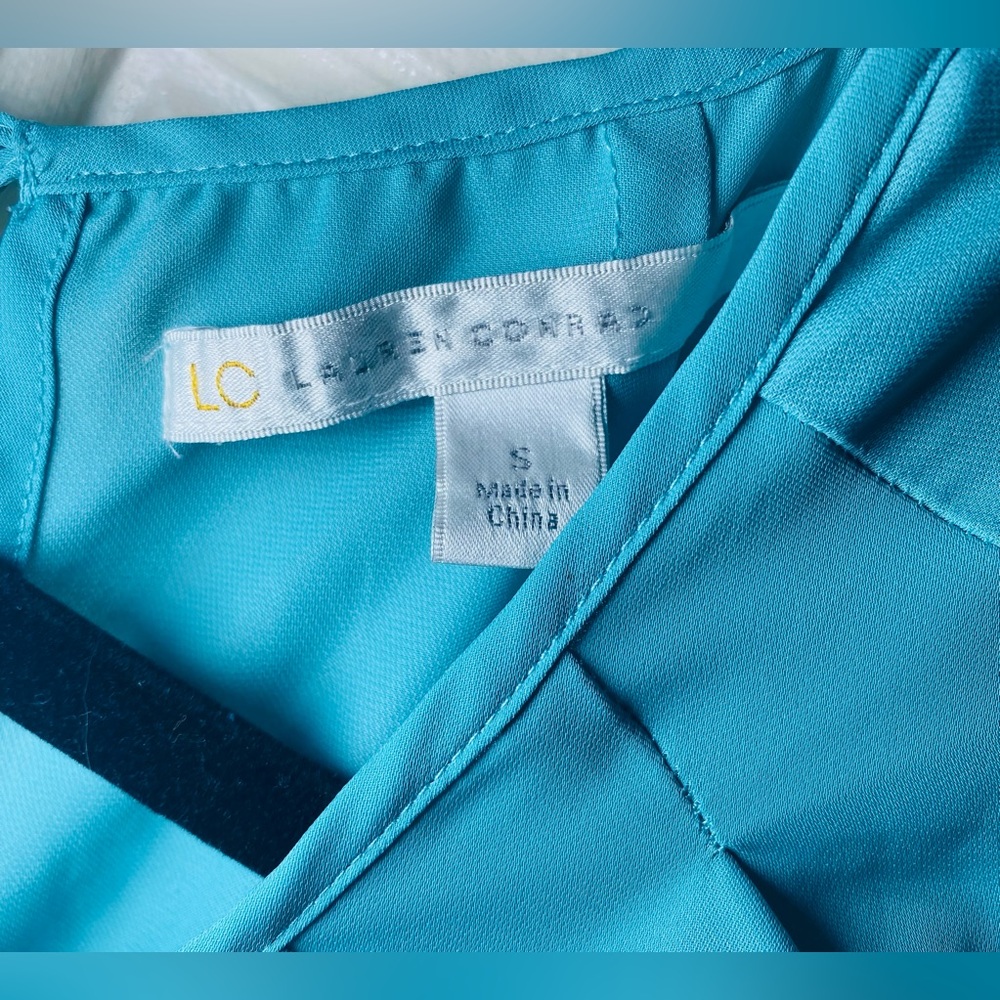 LC Lauren Conrad Women’s Turquoise Dress Blouse Decorative Bows And Pleats, S - Picture 2 of 3